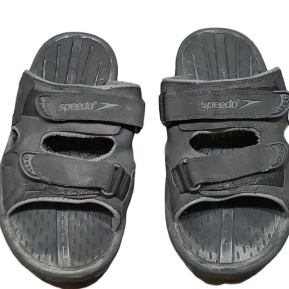 Speedo flip flip athletic men's flats Sandals sz 8